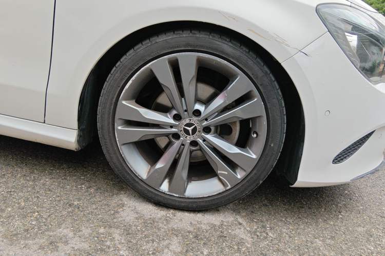 Used Mercedes-Benz CLA 2018 CLA 200 Sport Edition Right Front Wheel Hub