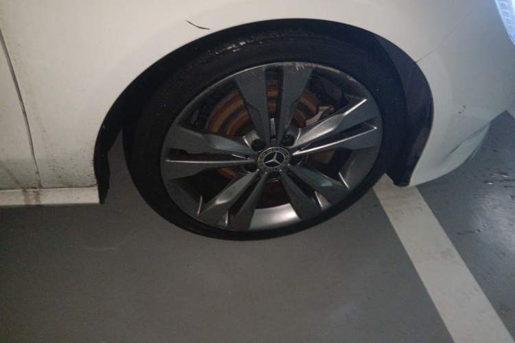 Used Mercedes-Benz CLA 2018 CLA 200 Sport Edition Right Front Wheel Hub