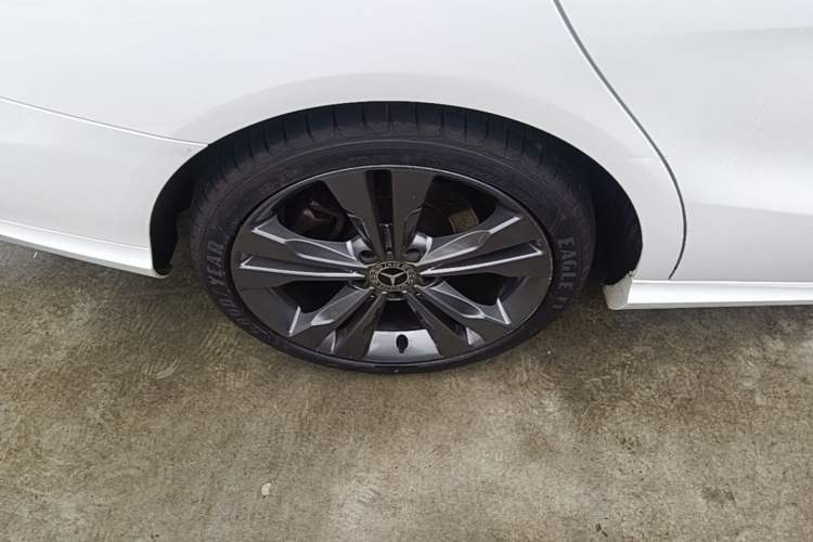 Used Mercedes-Benz CLA 2018 CLA 200 Sport Edition Right Rear Wheel Hub