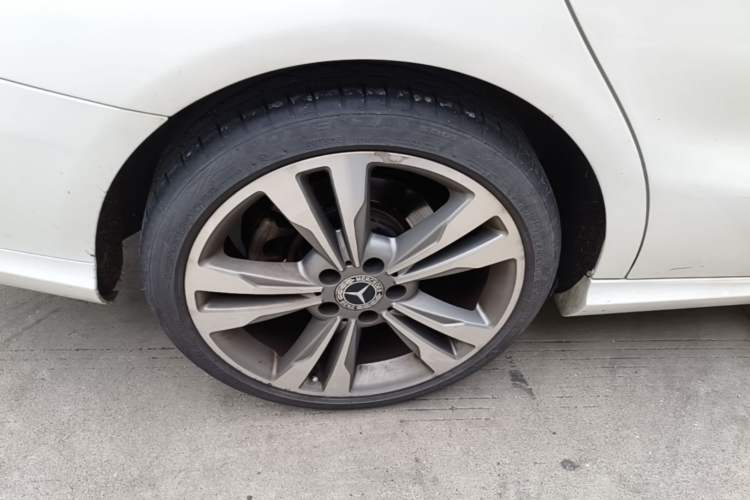 Used Mercedes-Benz CLA 2018 CLA 200 Sport Edition Right Rear Wheel Hub
