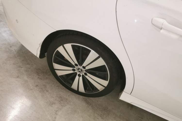 Used Mercedes-Benz CLA 2018 CLA 200 Style Edition Right Rear Wheel Hub