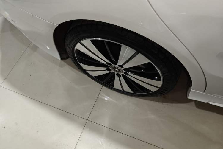 Used Mercedes-Benz CLA 2018 CLA 200 Style Edition Right Rear Wheel Hub
