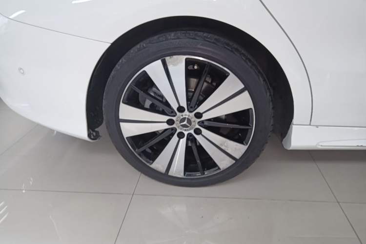 Used Mercedes-Benz CLA 2018 CLA 200 Style Edition Right Rear Wheel Hub