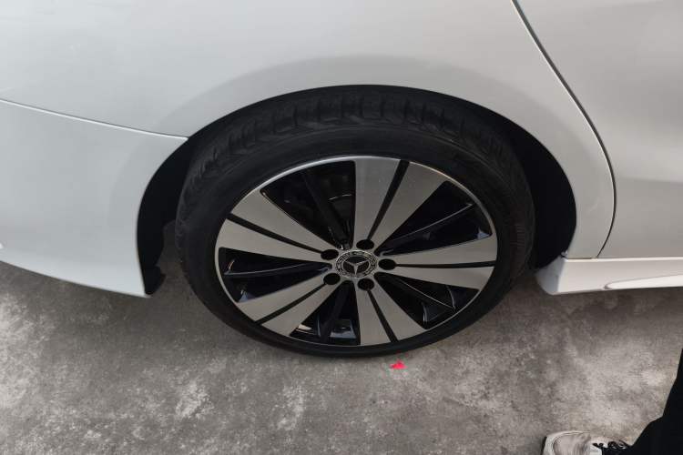 Used Mercedes-Benz CLA 2018 CLA 200 Style Edition Right Rear Wheel Hub