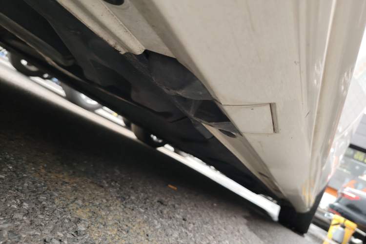 Used Mercedes-Benz CLA 2018 CLA 220 4MATIC Right Side Sill