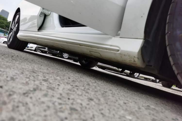 Used Mercedes-Benz CLA 2018 CLA 200 Style Edition Right Side Sill