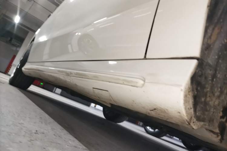 Used Mercedes-Benz CLA 2018 CLA 220 4MATIC Right Side Sill