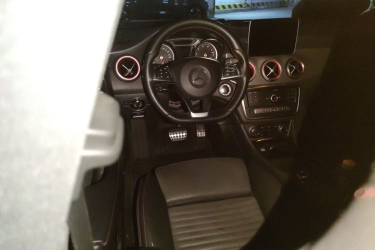 Used Mercedes-Benz CLA 2018 CLA 220 4MATIC Steering Wheel