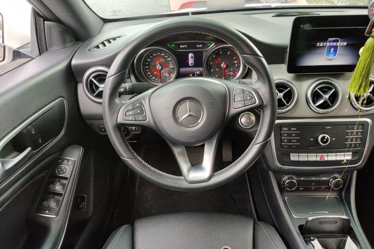 Used Mercedes-Benz CLA 2018 CLA 200 Sport Edition Steering Wheel