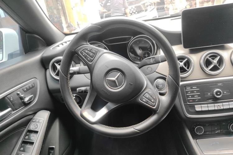Used Mercedes-Benz CLA 2018 CLA 200 Style Edition Steering Wheel