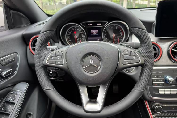 Used Mercedes-Benz CLA 2018 CLA 200 Style Edition Steering Wheel