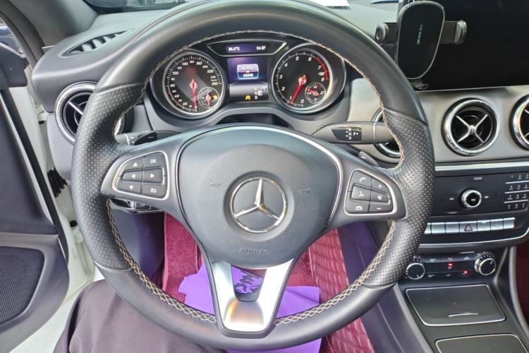Used Mercedes-Benz CLA 2018 CLA 200 Style Edition Steering Wheel