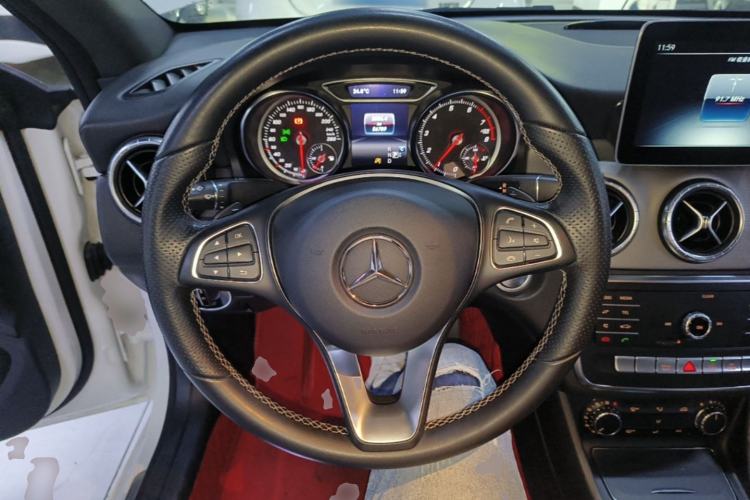 Used Mercedes-Benz CLA 2018 CLA 200 Style Edition Steering Wheel