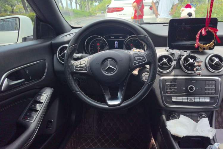 Used Mercedes-Benz CLA 2018 CLA 200 Sport Edition Steering Wheel