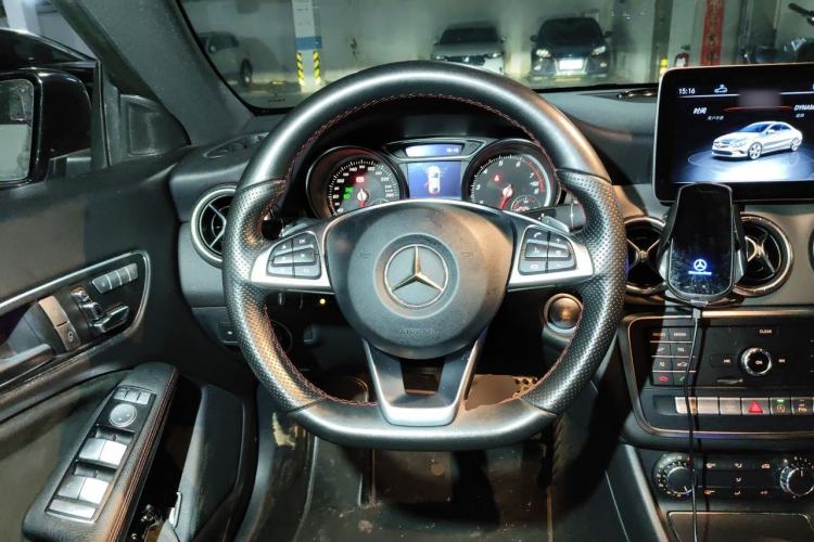Used Mercedes-Benz CLA 2018 CLA 220 4MATIC Steering Wheel