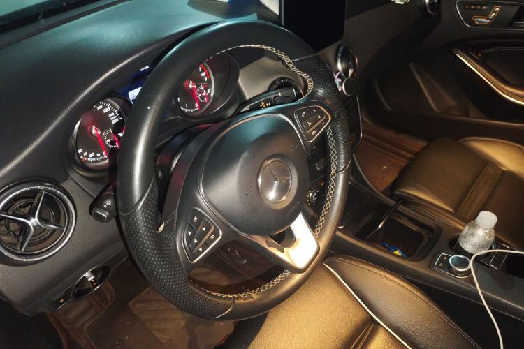 Used Mercedes-Benz CLA 2018 CLA 200 Style Edition Steering Wheel