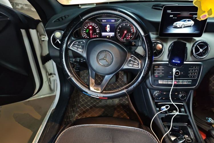 Used Mercedes-Benz CLA 2018 CLA 200 Sport Edition Steering Wheel