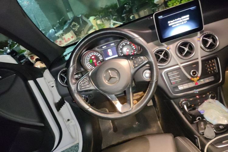 Used Mercedes-Benz CLA 2018 CLA 200 Sport Edition Steering Wheel