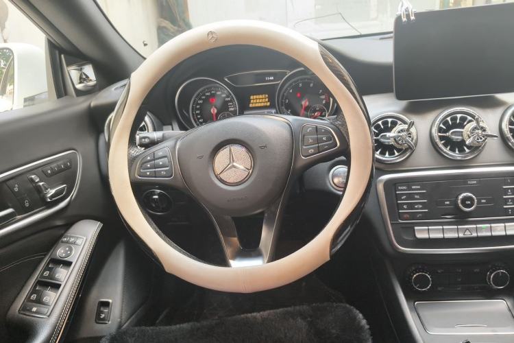 Used Mercedes-Benz CLA 2018 CLA 200 Style Edition Steering Wheel