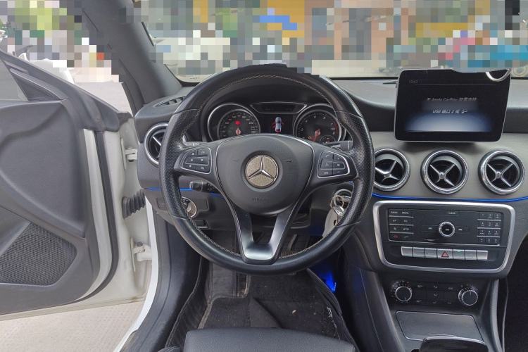 Used Mercedes-Benz CLA 2018 CLA 200 Style Edition Steering Wheel
