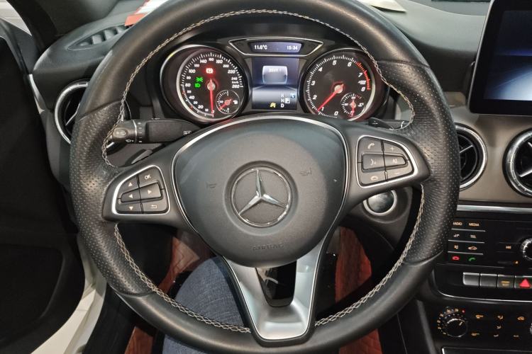 Used Mercedes-Benz CLA 2018 CLA 200 Style Edition Steering Wheel