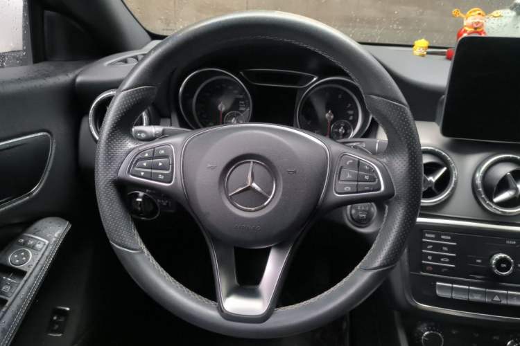 Used Mercedes-Benz CLA 2018 CLA 200 Sport Edition Steering Wheel