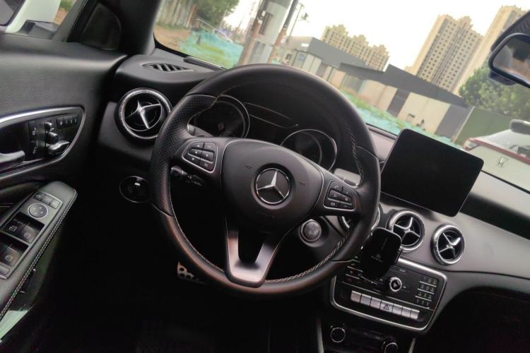 Used Mercedes-Benz CLA 2018 CLA 200 Style Edition Steering Wheel