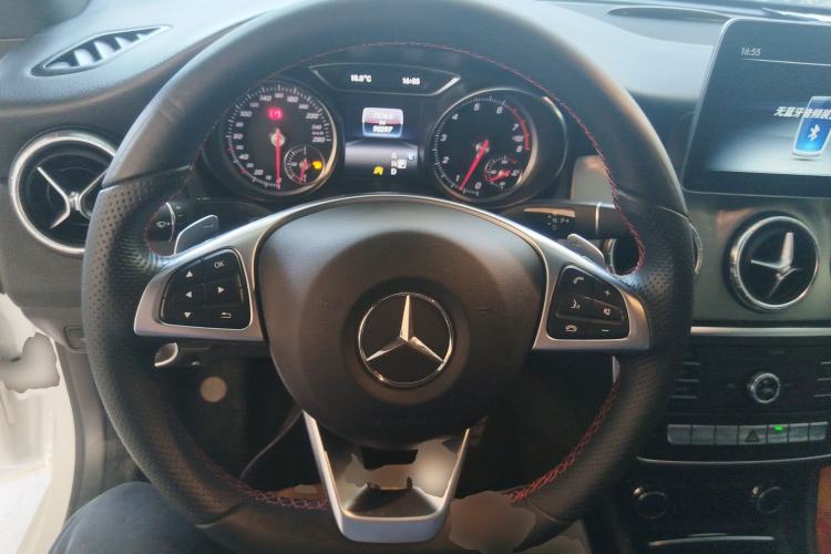 Used Mercedes-Benz CLA 2018 CLA 220 4MATIC Steering Wheel