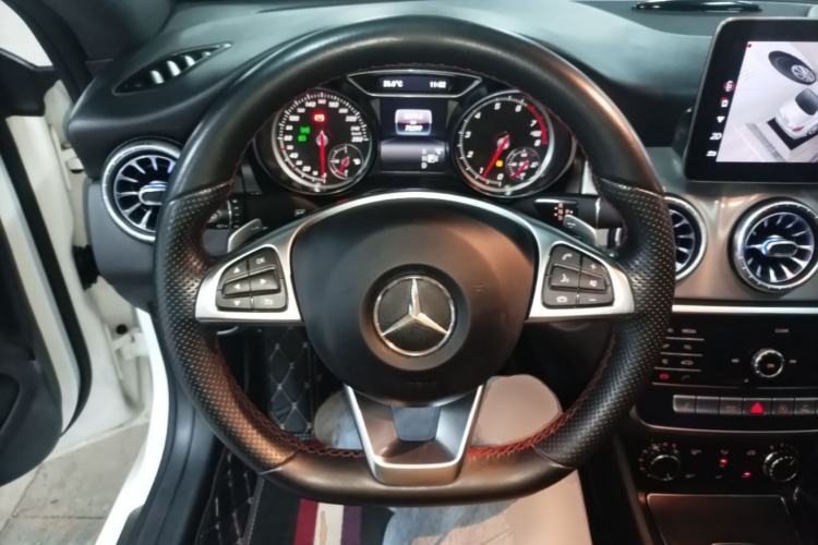 Used Mercedes-Benz CLA 2018 CLA 220 4MATIC Steering Wheel