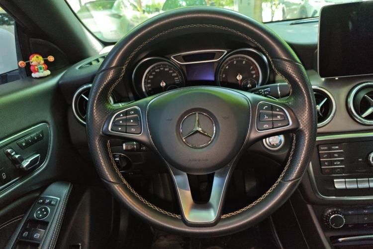 Used Mercedes-Benz CLA 2018 CLA 200 Style Edition Steering Wheel