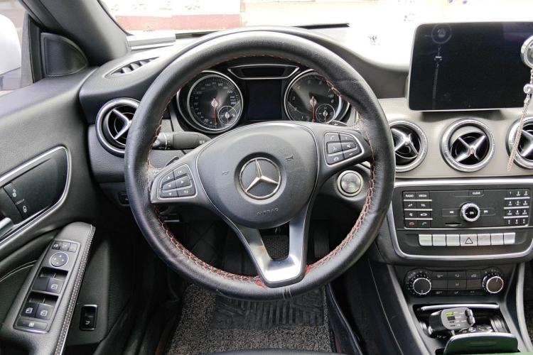 Used Mercedes-Benz CLA 2018 CLA 200 Sport Edition Steering Wheel