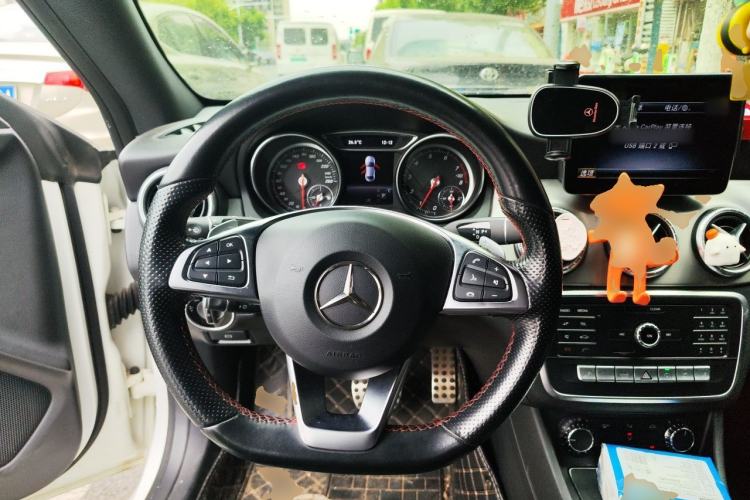 Used Mercedes-Benz CLA 2018 CLA 220 4MATIC Steering Wheel