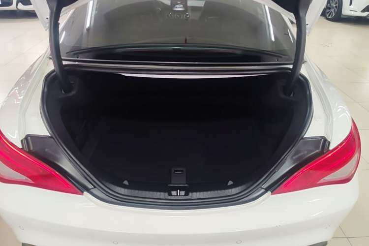 Used Mercedes-Benz CLA 2018 CLA 200 Sport Edition Trunk