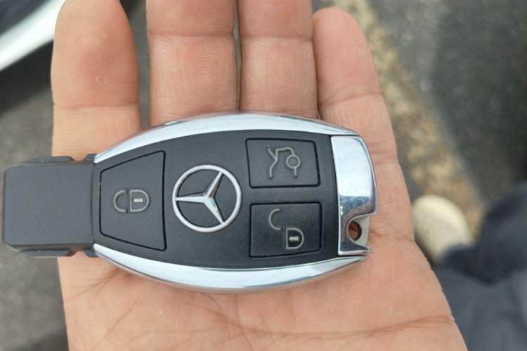 Used Mercedes-Benz CLA 2018 CLA 220 4MATIC Vehicle Key