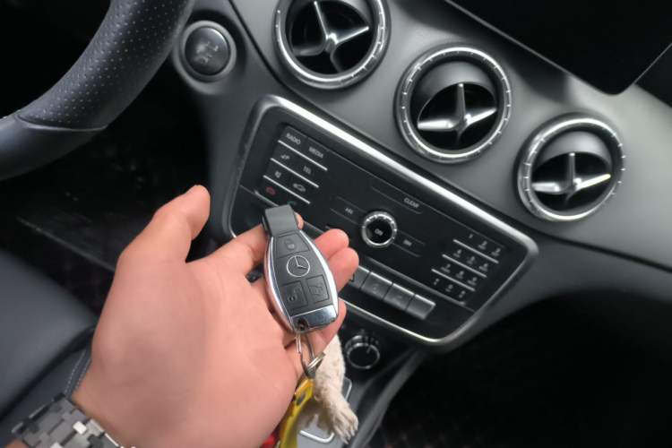 Used Mercedes-Benz CLA 2018 CLA 200 Sport Edition Vehicle Key