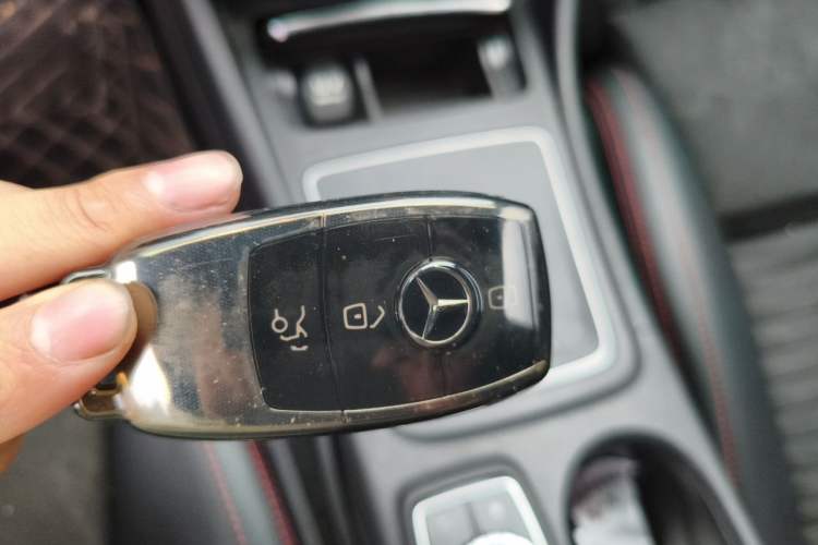 Used Mercedes-Benz CLA 2018 CLA 220 4MATIC Vehicle Key