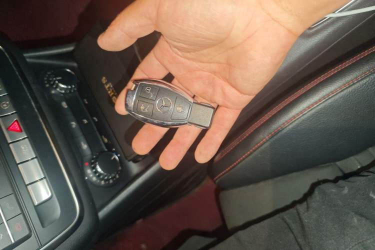 Used Mercedes-Benz CLA 2018 CLA 220 4MATIC Vehicle Key
