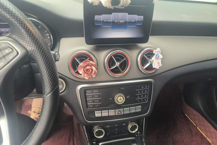 Used Mercedes-Benz CLA 2019 CLA 200 Sport Edition Audio And AC Panel