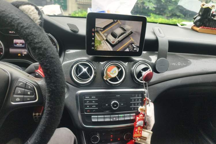 Used Mercedes-Benz CLA 2019 CLA 200 Night Edition Audio And AC Panel