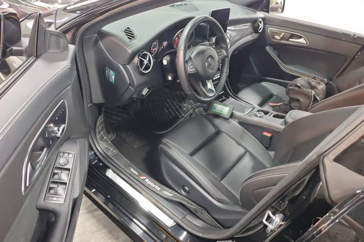Used Mercedes-Benz CLA 2019 CLA 200 Night Edition Driver Seat