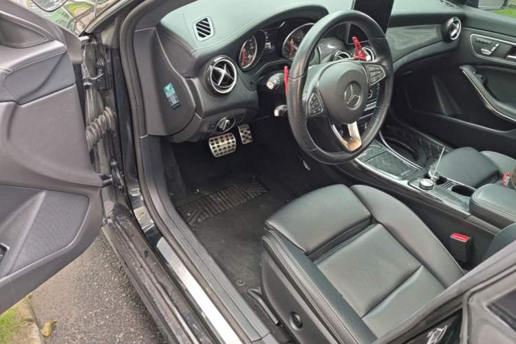 Used Mercedes-Benz CLA 2019 CLA 200 Night Edition Driver Seat