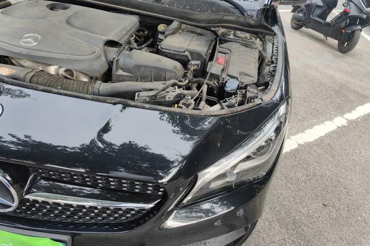 Used Mercedes-Benz CLA 2019 CLA 200 Night Edition Engine Bay Left