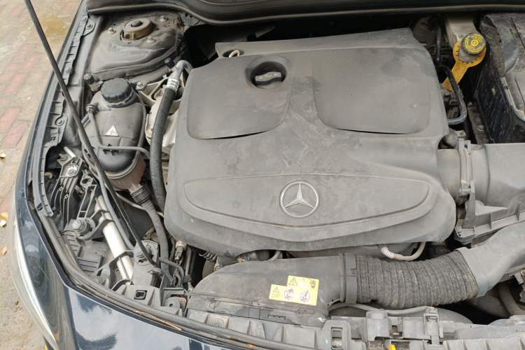 Used Mercedes-Benz CLA 2019 CLA 200 Night Edition Engine Bay Right