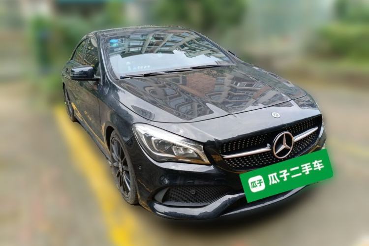 Used Mercedes-Benz CLA 2019 CLA 200 Night Edition Front Right 45 Deg