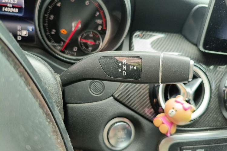 Used Mercedes-Benz CLA 2019 CLA 200 Night Edition Gear Lever