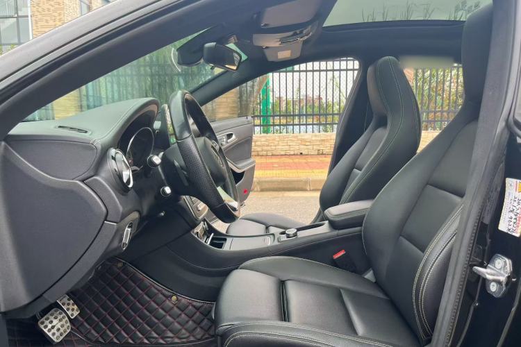 Used Mercedes-Benz CLA 2019 CLA 200 Sport Edition Interior 2