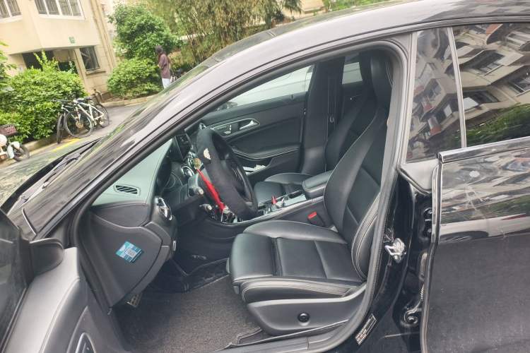 Used Mercedes-Benz CLA 2019 CLA 200 Night Edition Left Front Seat
