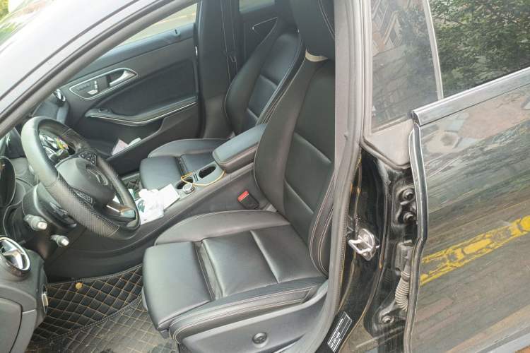 Used Mercedes-Benz CLA 2019 CLA 200 Night Edition Left Front Seat