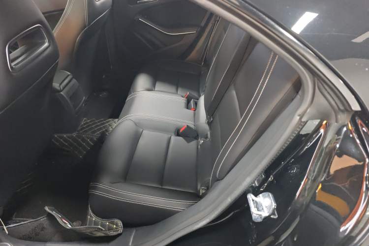 Used Mercedes-Benz CLA 2019 CLA 200 Night Edition Left Rear Seat