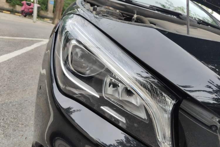 Used Mercedes-Benz CLA 2019 CLA 200 Night Edition Right Front Headlight
